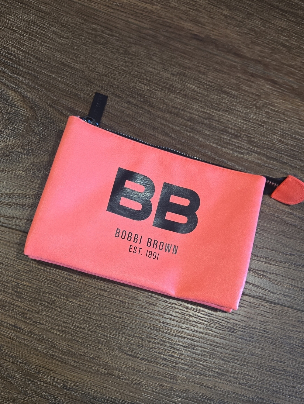 BOBBI BROWN HAVANA BRIGHTS LIMITED EDITION MAKE UP BAG.. #8159